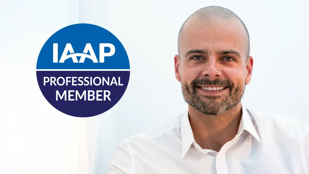 Portrait von Marcus Rodrigues mit Hinweis auf IAAP Professional Membership